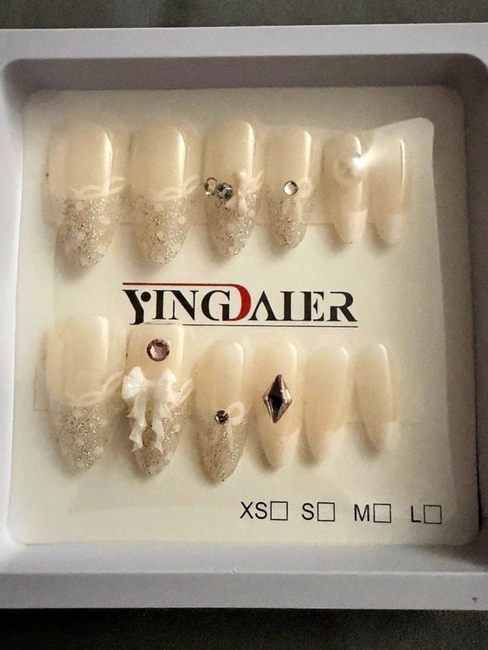YINGDAIER ultra thin and trββaveless wearable manicure Press-On Nails White &